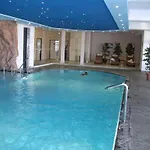 In With Swimming Pool * Balm